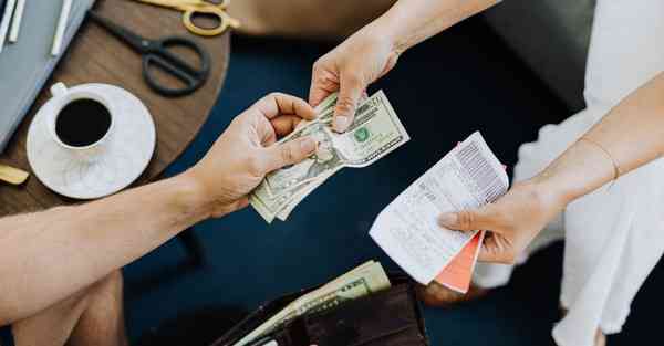 大数据包含设备数据的行业文章