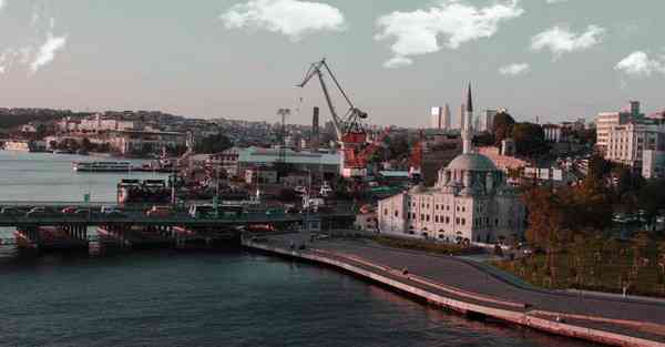 AI不存在兼容的GPU AI不支持当前系统语言