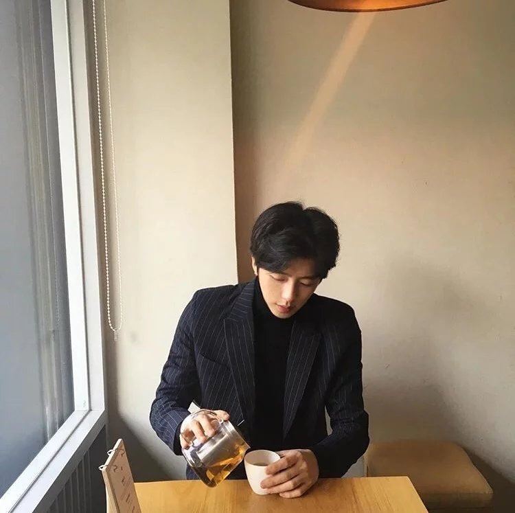 奚曼宗玲