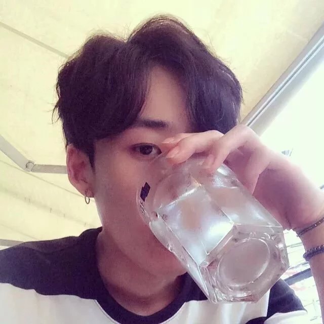 通坚曼竹