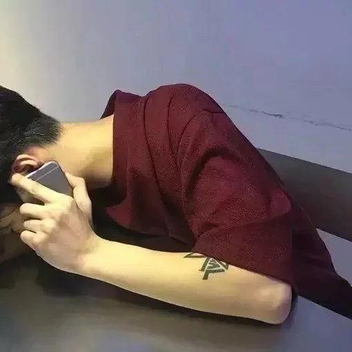 荆以逸朗